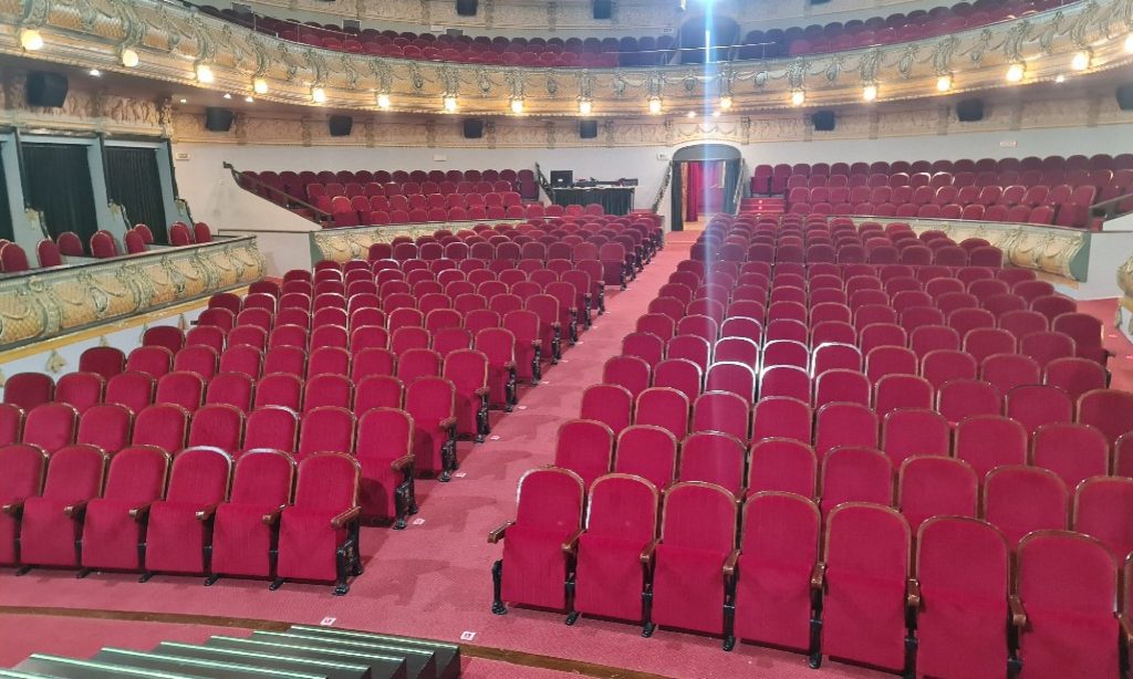 PEPA SEATING-Butacas teatro4~1
